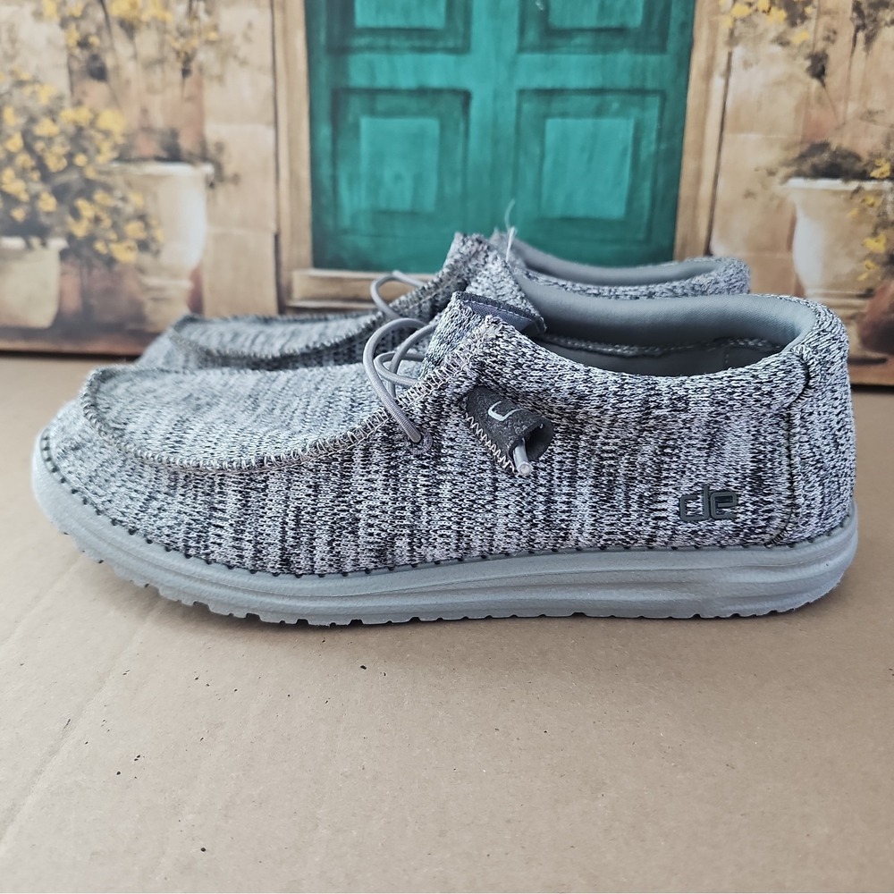 Hey Dude men's Wally Sox Grey size 10